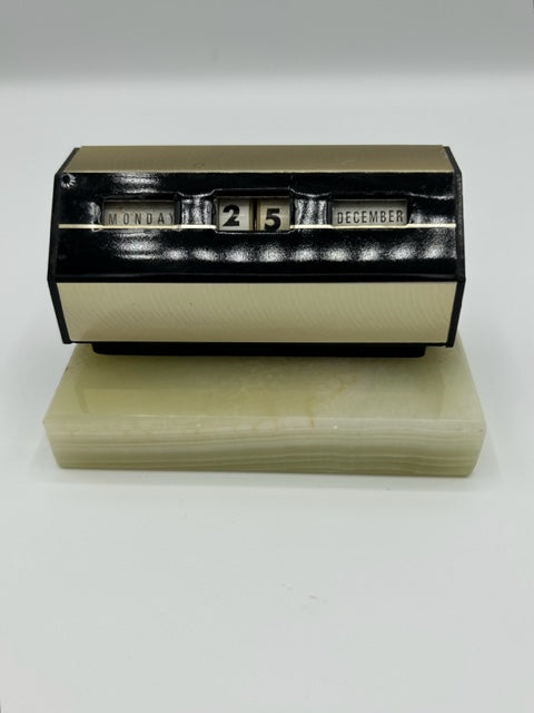 Original English 1930's Desk Calendar  - Art Deco Perpetual with base ! - SOLD -